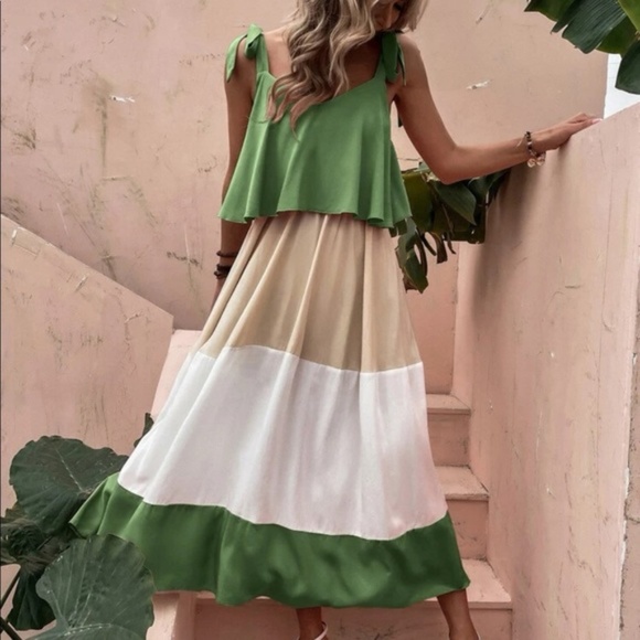 Bohemian Color Block Maxi Dress - Picture 9 of 12